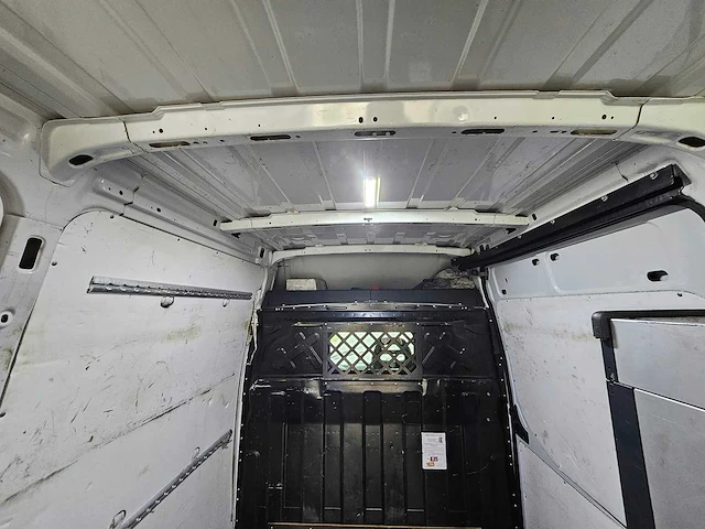 Iveco - daily - 35c16v 2.3 410 h2 - bedrijfswagen - afbeelding 15 van  26