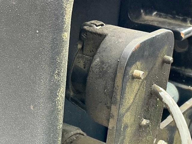 Iveco - daily - 35c21 - bedrijfswagen - afbeelding 3 van  35