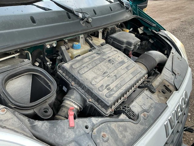 Iveco - daily - 35c21 - bedrijfswagen - afbeelding 33 van  35