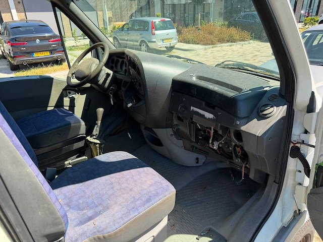 Iveco - daily - 35s10v 330 h2 - 43-bj-gd - afbeelding 16 van  16