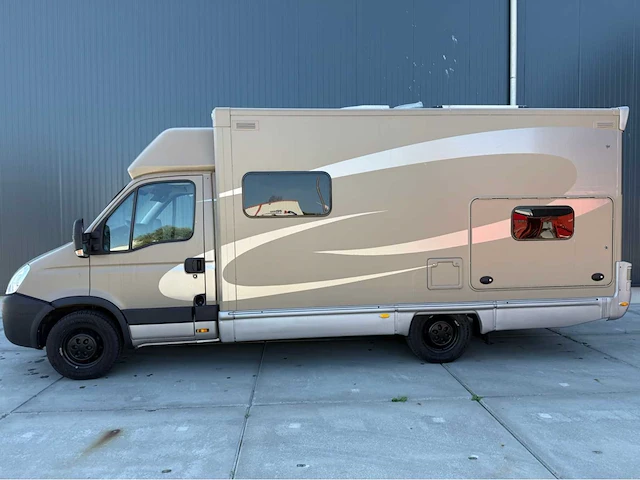 Iveco - daily - 35s11a/p - camper - 2011 - afbeelding 34 van  57