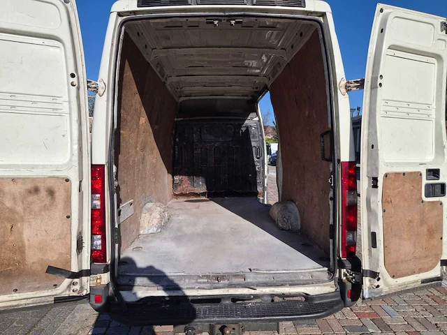 Iveco - daily - 35s12v 330 h3 - 6-vll-75 - afbeelding 1 van  9