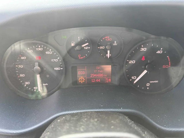 Iveco - daily - 35s14v 2.3 410 h3 - bedrijfswagen - afbeelding 2 van  22