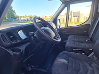 Iveco - daily - 35s15v 2.3 352 h2 l - v-038-pr - afbeelding 9 van  12