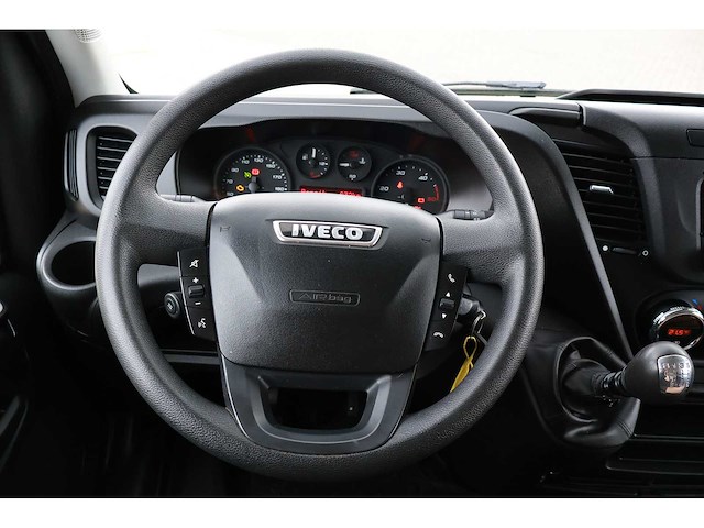 Iveco - daily - 35s16v 2.3 352 h3 l - bedrijfswagen - afbeelding 3 van  16