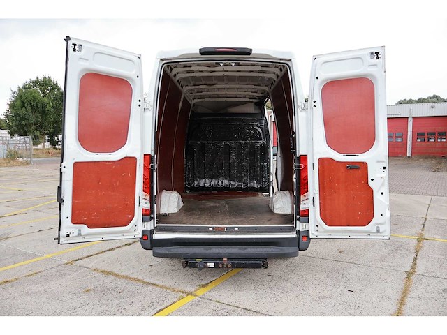 Iveco - daily - 35s16v 2.3 352 h3 l - bedrijfswagen - afbeelding 7 van  16