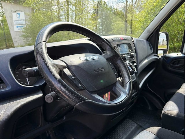 Iveco - daily - 35s16v 2.3 352 h3 l - v-731-zg - afbeelding 13 van  13