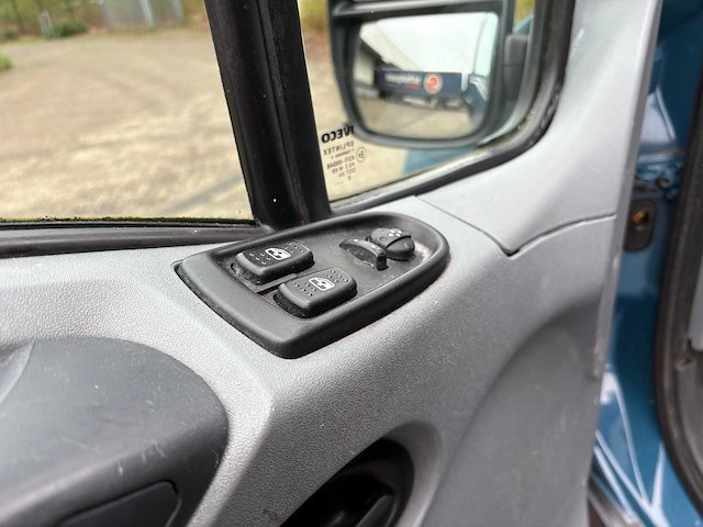 Iveco - daily - 40c15 345 - 5-vfd-26 - afbeelding 4 van  17