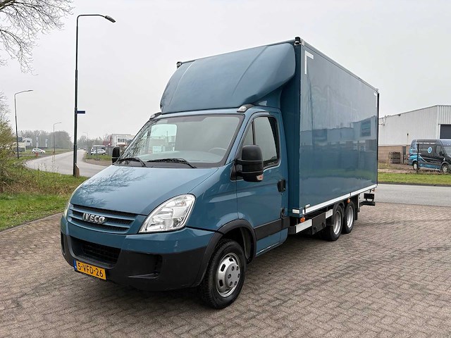 Iveco - daily - 40c15 345 - 5-vfd-26 - afbeelding 1 van  17