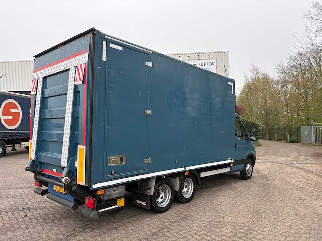 Iveco - daily - 40c15 345 - 5-vfd-26 - afbeelding 12 van  17