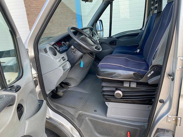 Iveco - daily 10 tons - truck - 2008 - afbeelding 12 van  18