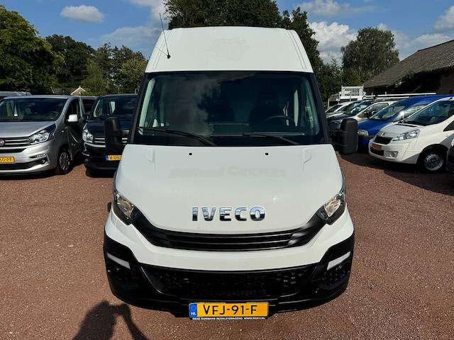 Iveco - daily 35s14v 2.3 352 l2h2 - van - afbeelding 9 van  16