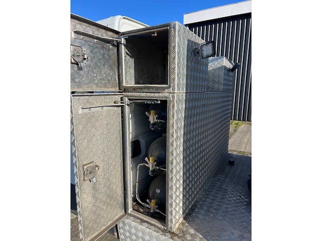 Iveco - daily 50c14n - max 11900 kg samenstel - bedrijfswagen - coxx oplegger - cng - 2019 - afbeelding 39 van  40