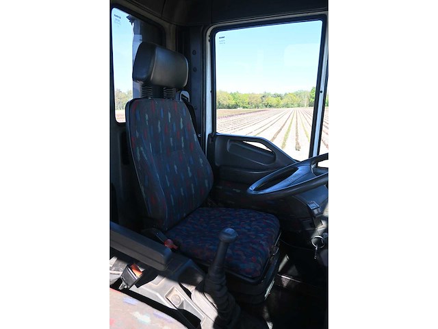 Iveco - eurocargo tector 80e/75 - trekker - afbeelding 17 van  26