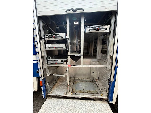 Iveco - ff135e 4x4 - vrachtwagen - afbeelding 8 van  25