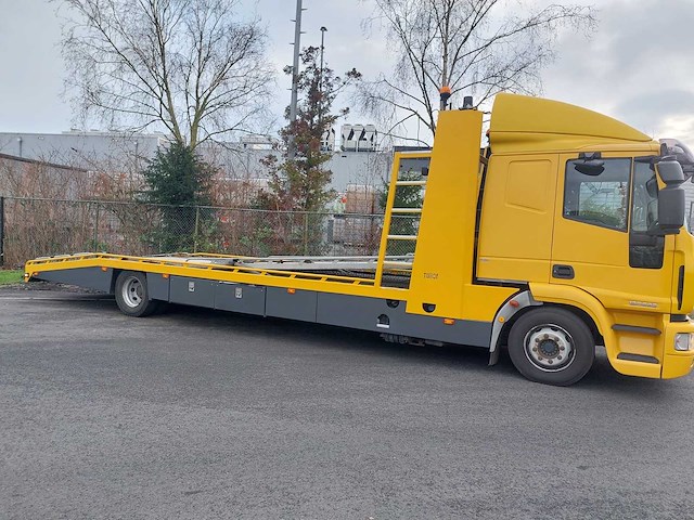 Iveco - ml 120e22/p tijhof autotransporter - truck - 2007 - afbeelding 1 van  3