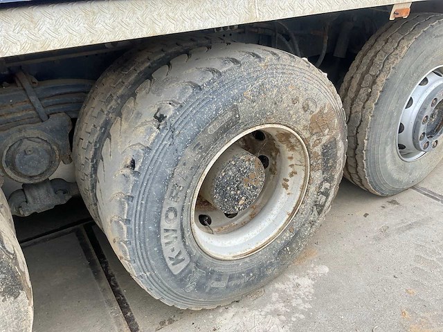 Iveco - trakker 450 e5 - truck - 2010 - afbeelding 22 van  47