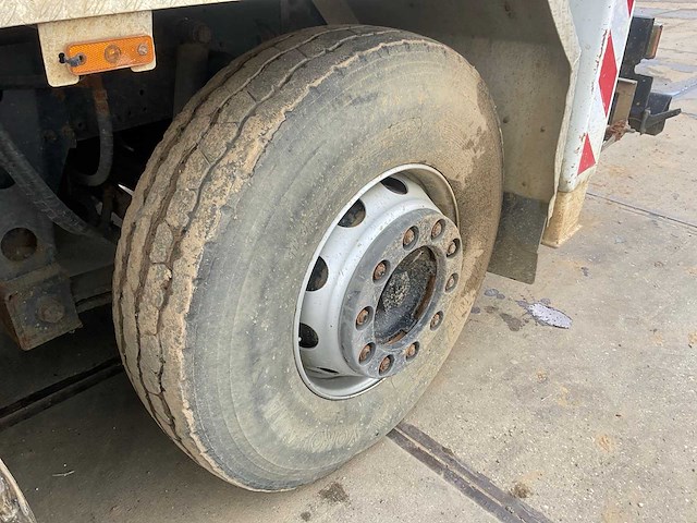 Iveco - trakker 450 e5 - truck - 2010 - afbeelding 21 van  28