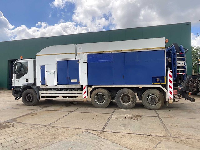 Iveco - trakker 450 e5 - truck - 2010 - afbeelding 27 van  28