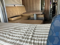 Iveco - vrachtwagen voor paardentransport - afbeelding 4 van  22