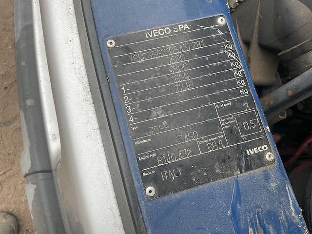 Iveco 35s9 daily bedrijfswagen - afbeelding 6 van  13