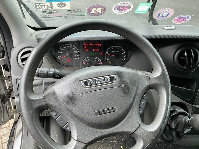 Iveco 40c17 bedrijfswagen - afbeelding 18 van  21
