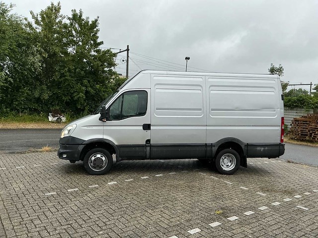 Iveco 40c17 bedrijfswagen - afbeelding 2 van  21
