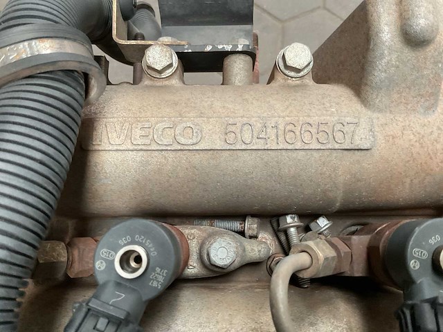 Iveco 504166567 dieselmotor - afbeelding 3 van  11