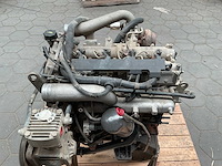 Iveco 504166567 dieselmotor - afbeelding 2 van  11