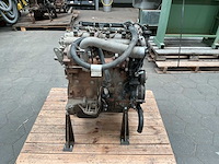 Iveco 504166567 dieselmotor - afbeelding 4 van  11