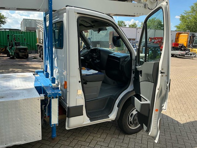 Iveco 50c13 bedrijfswagen + klaas hijskraan - afbeelding 24 van  32