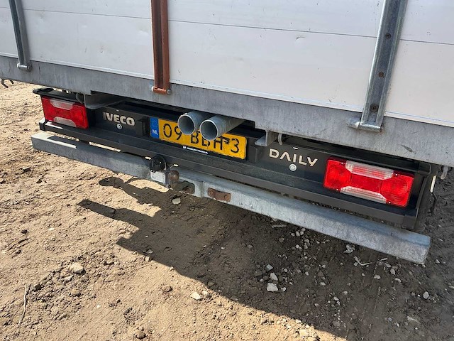 Iveco 50c14g autolaadkraan - afbeelding 7 van  27
