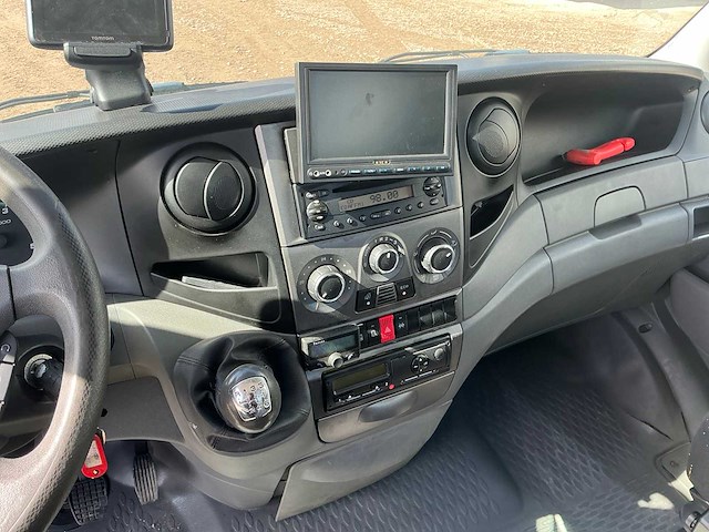 Iveco 50c14g autolaadkraan - afbeelding 15 van  27