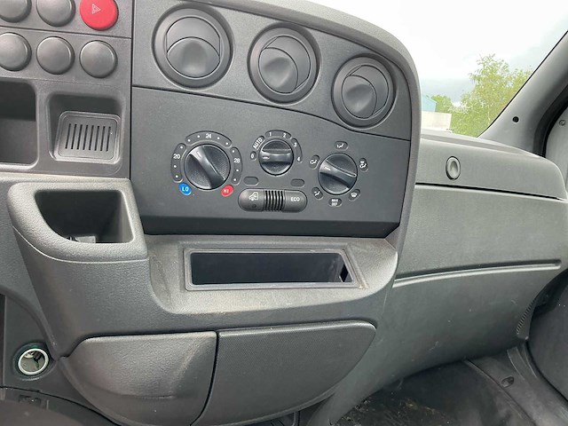 Iveco daily 35c11 bedrijfswagen - afbeelding 14 van  14