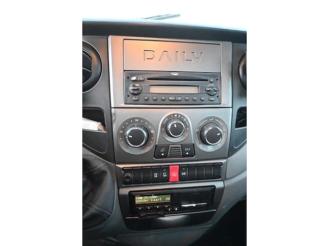 Iveco daily 35c17 300 be-trekker met bunk bu7500 - 10 meter trailer - afbeelding 33 van  44