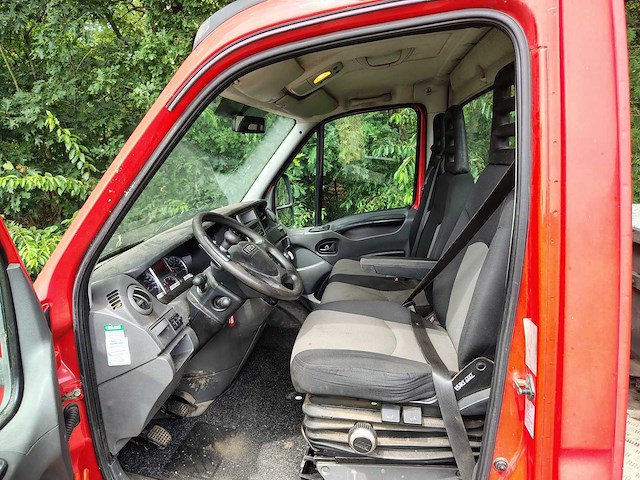 Iveco daily 35c17 eev 300 bedrijfswagen - afbeelding 10 van  18