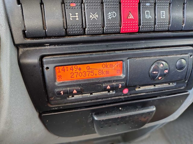 Iveco daily 35c18 300 bedrijfswagen - afbeelding 7 van  9