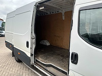 Iveco daily 35s11v 2.3 410 h3 106pk 2016 (origineel-nl) automaat, vt-330-s - afbeelding 17 van  37