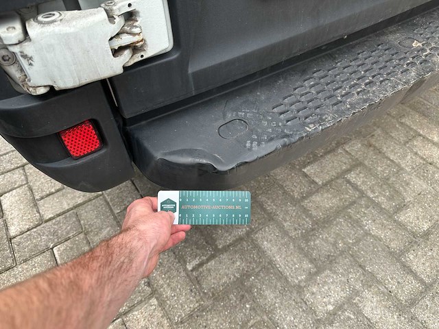 Iveco daily 35s11v 2.3 410 h3 106pk 2016 (origineel-nl) automaat, vt-330-s - afbeelding 29 van  37