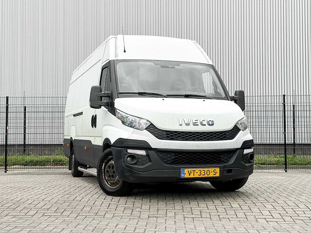 Iveco daily 35s11v 2.3 410 h3 106pk 2016 (origineel-nl) automaat, vt-330-s - afbeelding 32 van  37