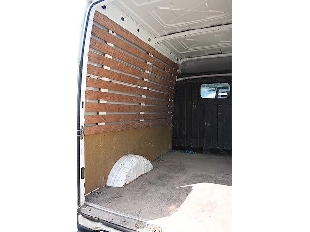 Iveco daily 35s11v 300 h2 l bedrijfswagen - afbeelding 10 van  20