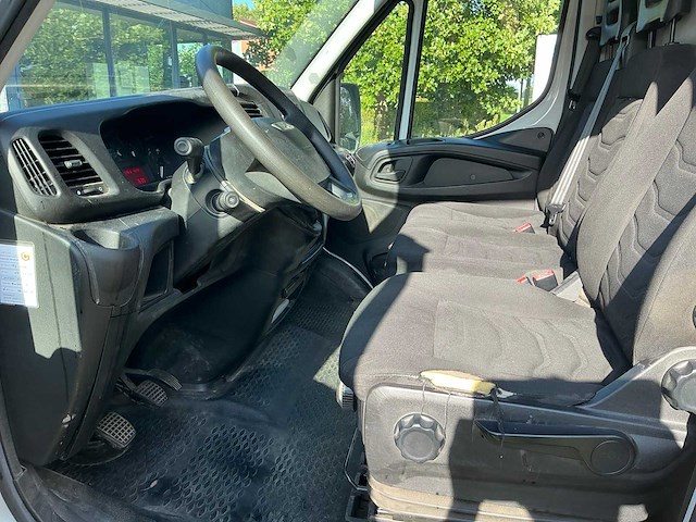 Iveco daily 35s13v 2.3 352 h3 l bedrijfswagen - afbeelding 6 van  19