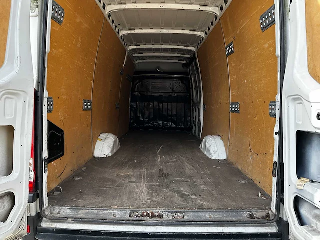Iveco daily 35s13v 2.3 410 h3 126pk 2015 (3-persoons), v-418-xr - afbeelding 13 van  42