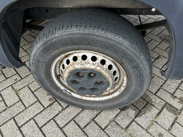 Iveco daily 35s13v 2.3 410 h3 126pk 2015 (3-persoons), v-418-xr - afbeelding 26 van  42