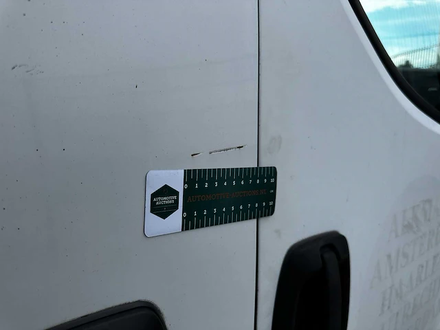 Iveco daily 35s13v 2.3 410 h3 126pk 2015 (3-persoons), v-418-xr - afbeelding 29 van  42