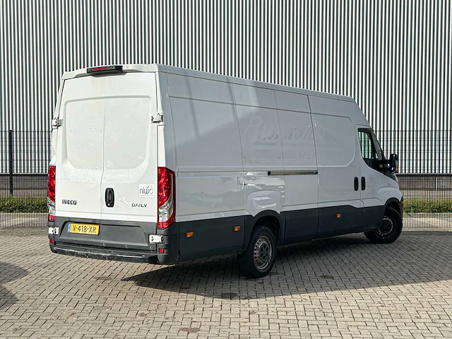 Iveco daily 35s13v 2.3 410 h3 126pk 2015 (3-persoons), v-418-xr - afbeelding 40 van  42