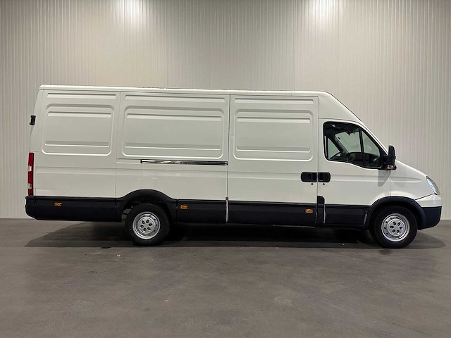 Iveco daily 35s13v 395 h2 7-vgt-53 - afbeelding 18 van  21