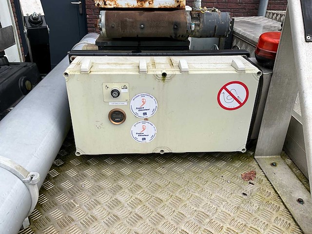 Iveco daily 35s14 hoogwerker - bedrijfswagen (schade) - afbeelding 17 van  18