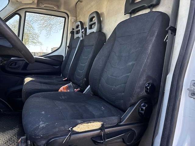 Iveco daily 35s14v 2.3 352 h1 | vvg-95-b - afbeelding 14 van  17