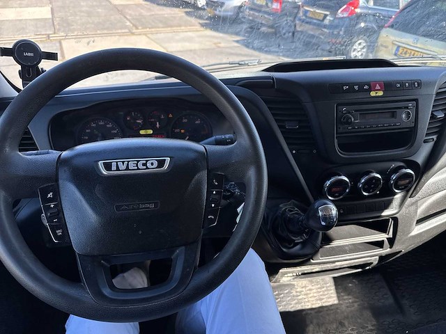Iveco daily 35s14v 2.3 352 h1 | vvg-95-b - afbeelding 16 van  19